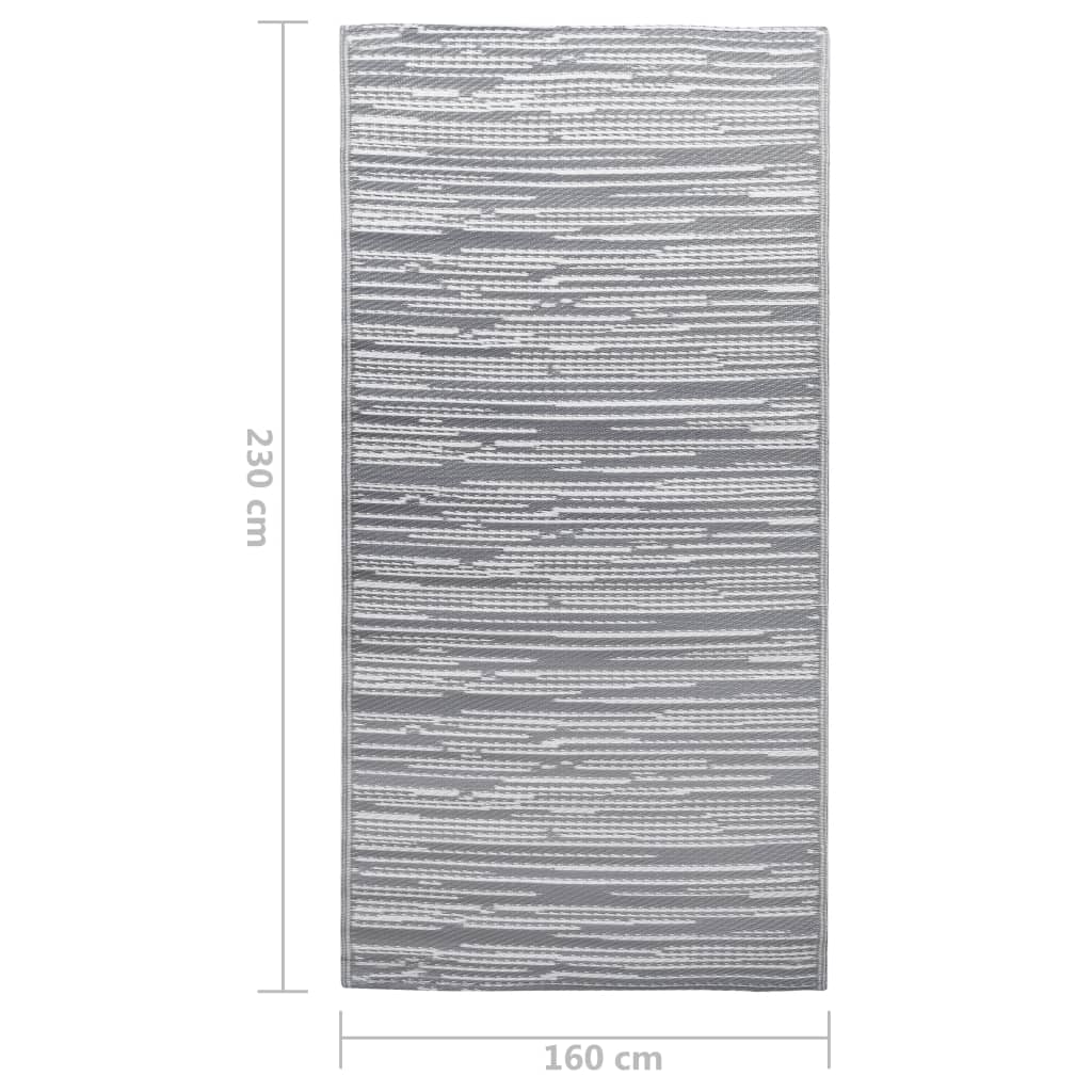 tapis gris rayé blanc